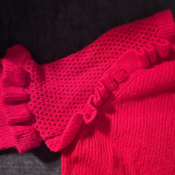 Express Balloon Sleeve with Ruffle detail Sweater - Picture 3 of 4